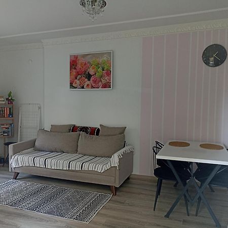 Emniyet Sokak Apartment อลันยา ภายนอก รูปภาพ