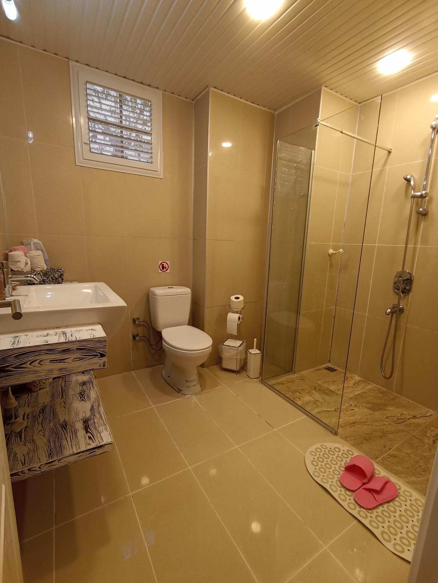 Emniyet Sokak Apartment อลันยา ภายนอก รูปภาพ